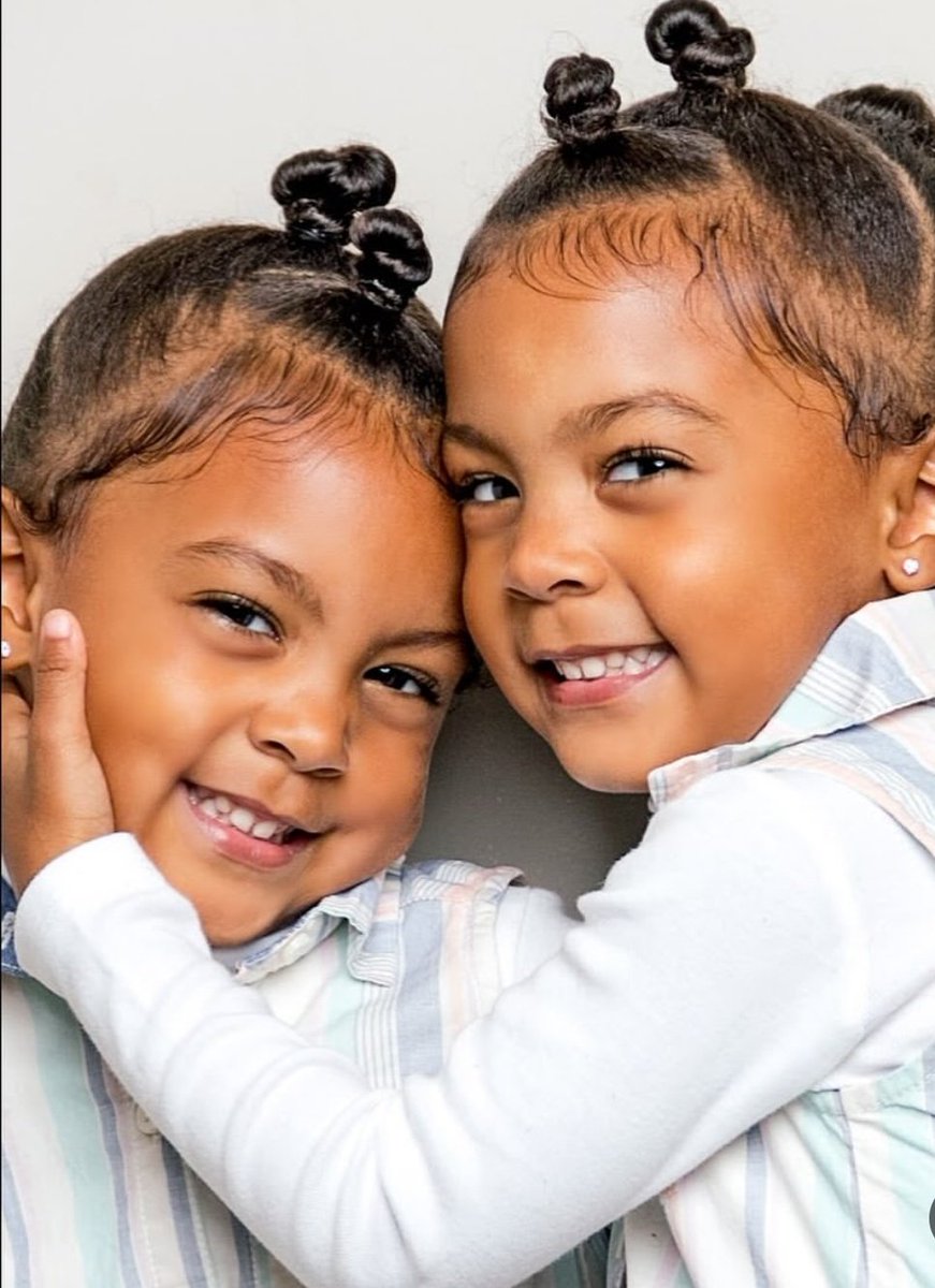fwskiiii's tweet photo. The McClure twins who went viral 9 years ago at adorable 3-year-olds are now 12 years old, and they’re still killing it , making Forbes’ Top 10 Kid Creators list.
From viral babies to boss kids. Growth done right. 👏🏾 https://t.co/W9JWHRqzc5