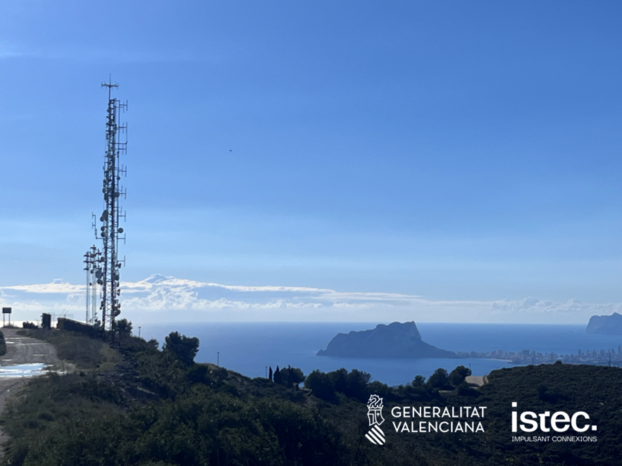GVAIstec's tweet photo. 🌱Hui, 4 de juny, celebrem el #DiaMundialDelMediAmbient
En @GvaIstec, integrem pràctiques ambientals certificades #ISO14000 en cada procés per promoure un entorn digital més sostenible
🌍Connectem persones, protegim identitats, cuidem el planeta💚#telecomunicacions📡#PorElClimaYa https://t.co/6hDwbrzHCF
