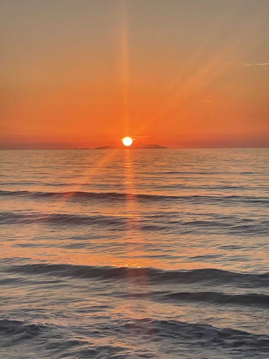 drapsben's tweet photo. Rendez-moi la Grèce 🇬🇷🏝️ https://t.co/jsNTEmpjuw
