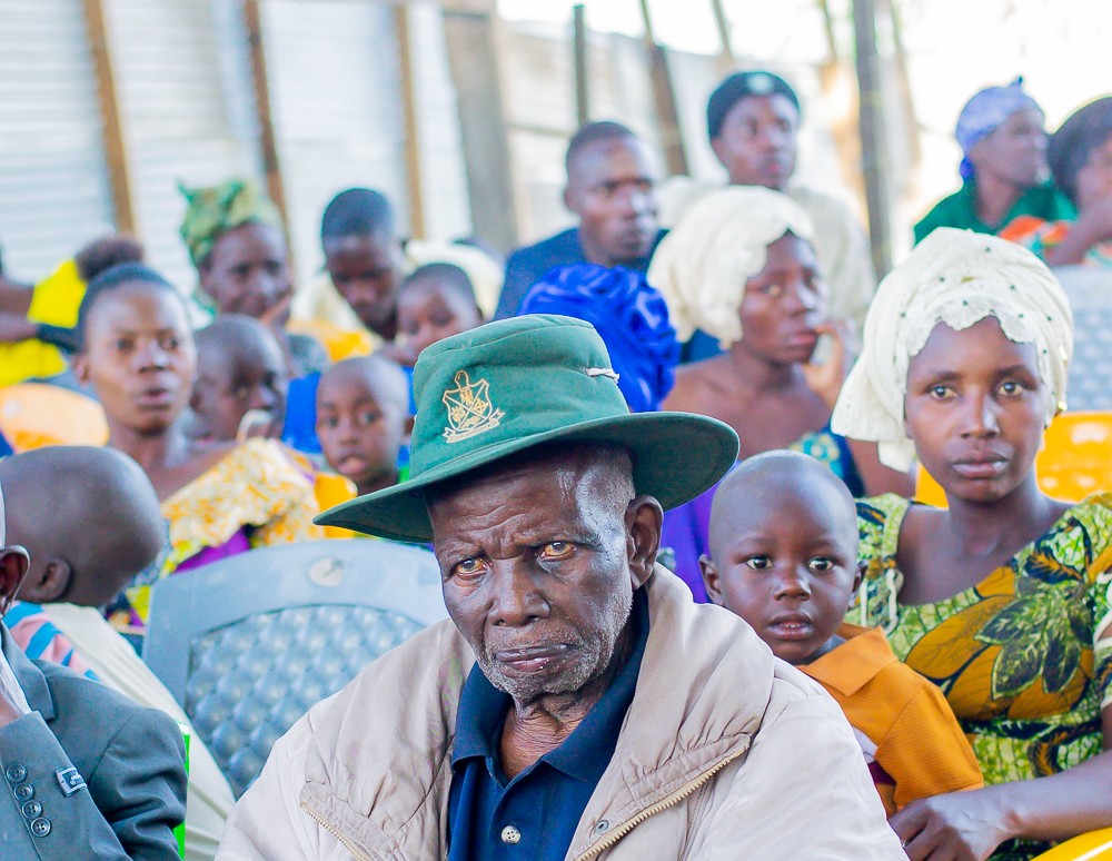 AIRDInt's tweet photo. After months of separation, 80-year-old Maurice Munugwe from Rubelizi, DRC, has finally returned home and reunited with his family through the ongoing voluntary repatriation process.

Supported by AIRD and UNHCR, Maurice was safely escorted via the Busuma site to the transit centre in the DRC, with special assistance provided to address his hearing challenges throughout the journey.

A moment of hope, dignity, and family reunification. #VoluntaryRepatriation #AIRD #UNHCR #DRC #ProtectionInAction