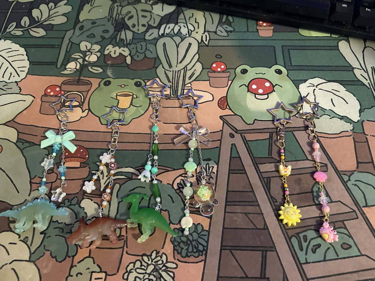 Rinami_gg's tweet photo. Update made more shit and have been having fun making these (my fav rn is the turtle or the tiny crab XD) https://t.co/95bmceMek5