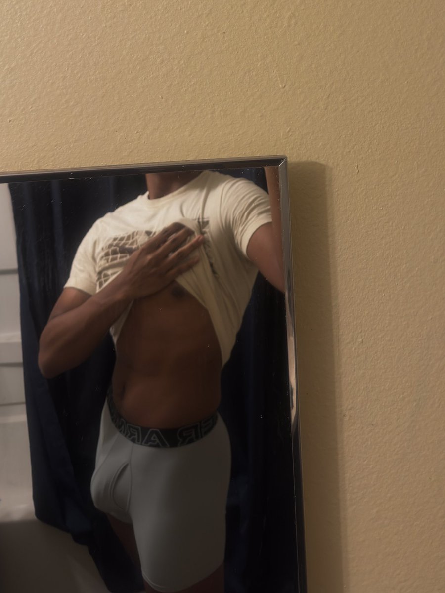 localpolox's tweet photo. bulge appreciation #gay #mlm #bbc #hung #bulge #bulto #chudai #wataa https://t.co/rPjXi6WTB2