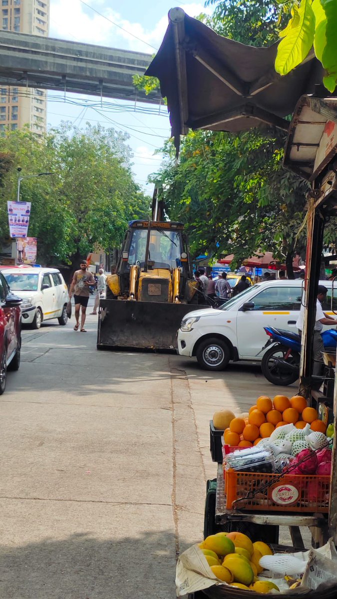 MeghwadiVoice's tweet photo. A humble request.

Caretaker families of one of Mumbai’s last urban farms for generations. With monsoon underway &amp; a High Court hearing on 3 July, they seek time &amp; humanitarian consideration. 🙏

@mybmc @CMOMaharashtra @mieknathshinde @richapintoi @mid_day @fpjindia https://t.co/bBAm3sFmx4