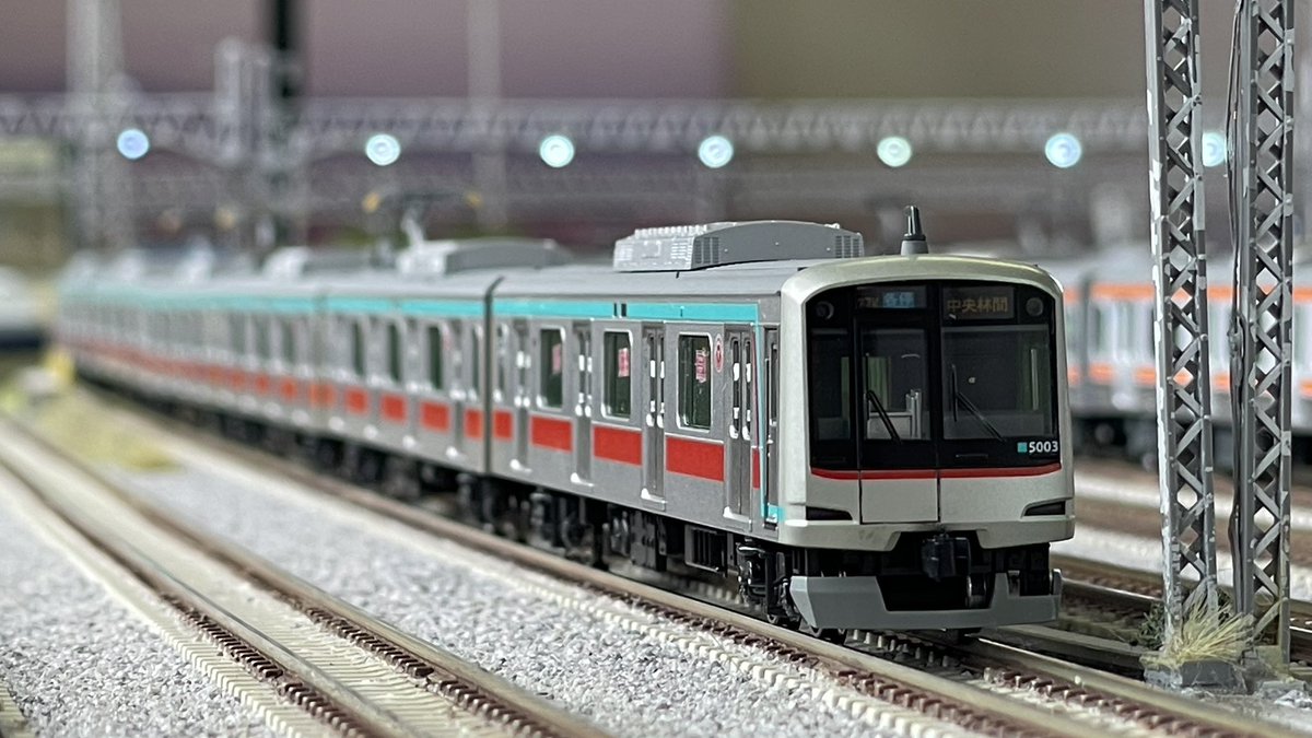Re_Color_train's tweet photo. 【東京・はなれ3階】本日ご来店のお客様②

東急田園都市線、東横線

※ 11-14番線使用

#リカラーはなれ #リカラー #鉄道模型 #Nゲージ #レンタルレイアウト https://t.co/NBj2AspRM6