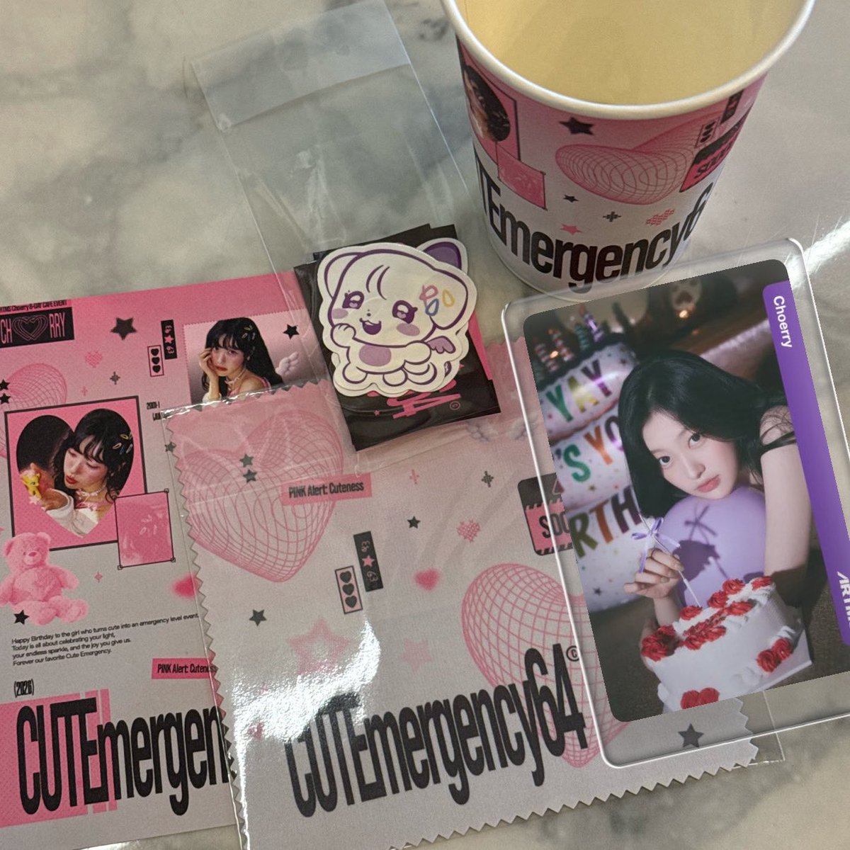 nightsgoby's tweet photo. 예리마 생일 축하해요💜💜
화이바님의 사랑이 너무 가득해서 눈물이 났음.. 
최리︎ ♡ 화이바 영원하길
#CUTEmergency64 #경고_귀여움출몰주의 https://t.co/1DNzjnrU1H