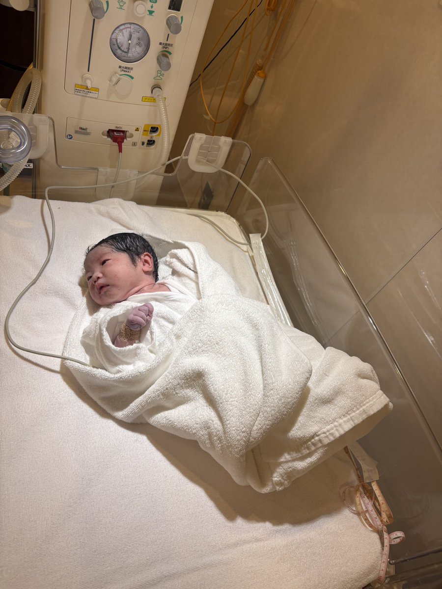 onocha3139's tweet photo. #誕生

本日14時32分
可愛い女の子👶
無事産まれました
2860g

母子共に健康でホッとしたのと同時に、
頑張った妻に心から
「ありがとう」
家族４人　明るく楽しく元気よく
過ごしていこう✌ https://t.co/dCq9fFZDWV