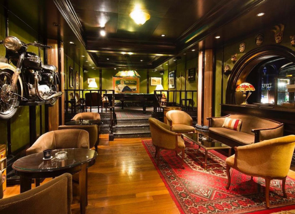 carlos_joseph's tweet photo. Noches del Mundial en Celtic Bar del Marriott Buenos Aires Downtown: con reserva previa, la propuesta incluye empanadas de carne frita, pizza Margherita, hamburguesa Marriott, croquetas de humita cremosa y ensalada Caesar, acompañados por bebidas sin alcohol o cerveza. https://t.co/QtVtRExOS2