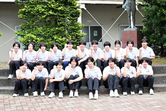 seienjoshi's tweet photo. #高校バレーボール部 が #インターハイ西部大会 を9位で突破し県大会へ出���しました。県大会では惜しくも初戦敗退となりましたが、最後まで粘り強く戦い抜きました！3年生の皆さん、お疲れさまでした。今後も応援よろしくお願いいたします。#西遠 https://t.co/d7vfWP3CxX https://t.co/NDLy2x9sfW