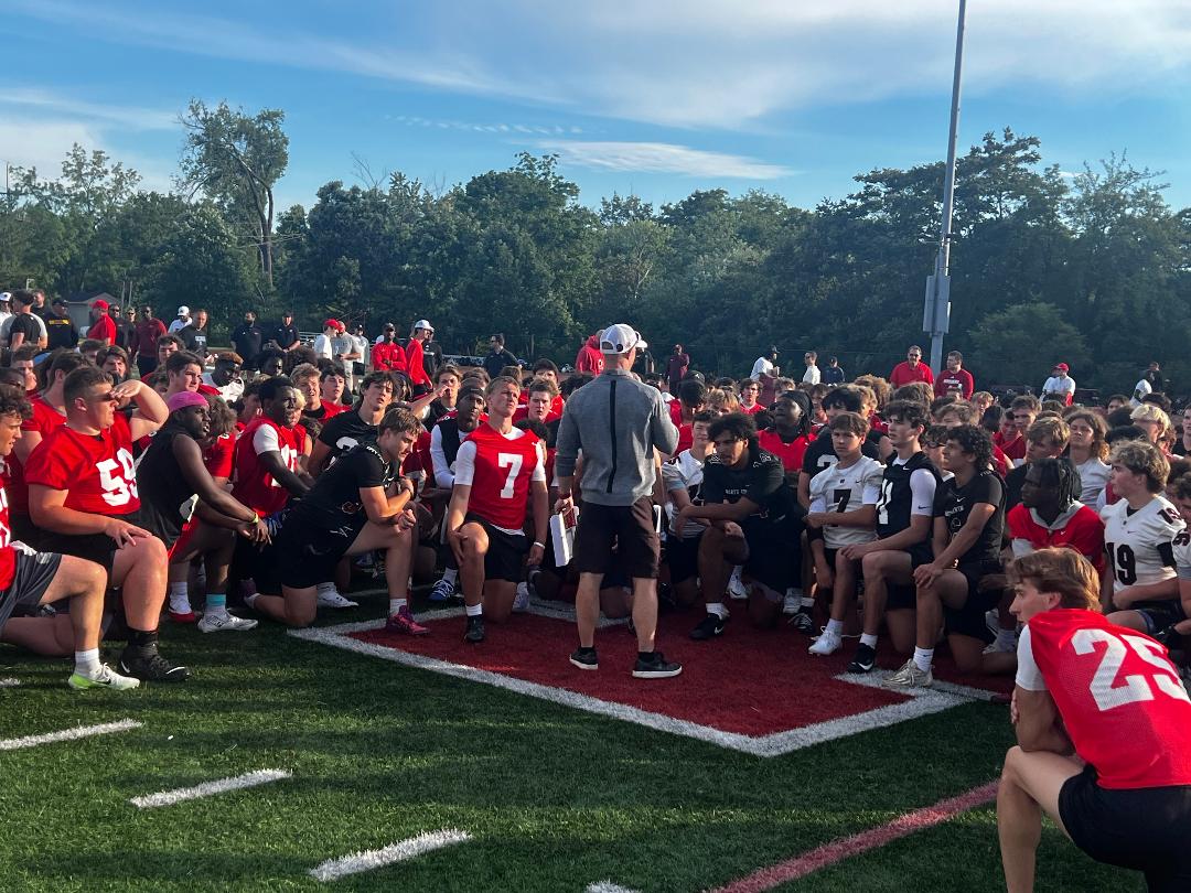 EDGYTIM's tweet photo. Completed: My Take from Tuesday night's Session 2 of the  @football_ncc North Central College mega camp Top Performers are here https://t.co/mhPQrg5F4A…
@CaelHalley2027 @MaxlSchuene13 @duran4wr
@FloriansNaglins @grant_smith_15 @sb1qb https://t.co/rlOSi5yQoF