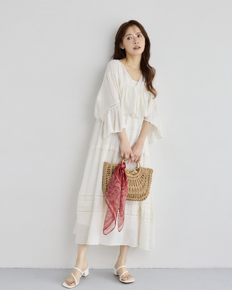 NEW ARRIVAL】 ペプラムブラウスキャミワンピSET ¥15,400税込 繊細な