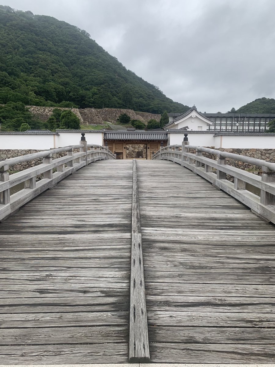 ayama5's tweet photo. 天気が良くなって来たので鳥取城『天球丸・丸石垣』再訪。個性的な形状は何度見ても飽きません😀
#鳥取城 https://t.co/22C8Gx6fLM