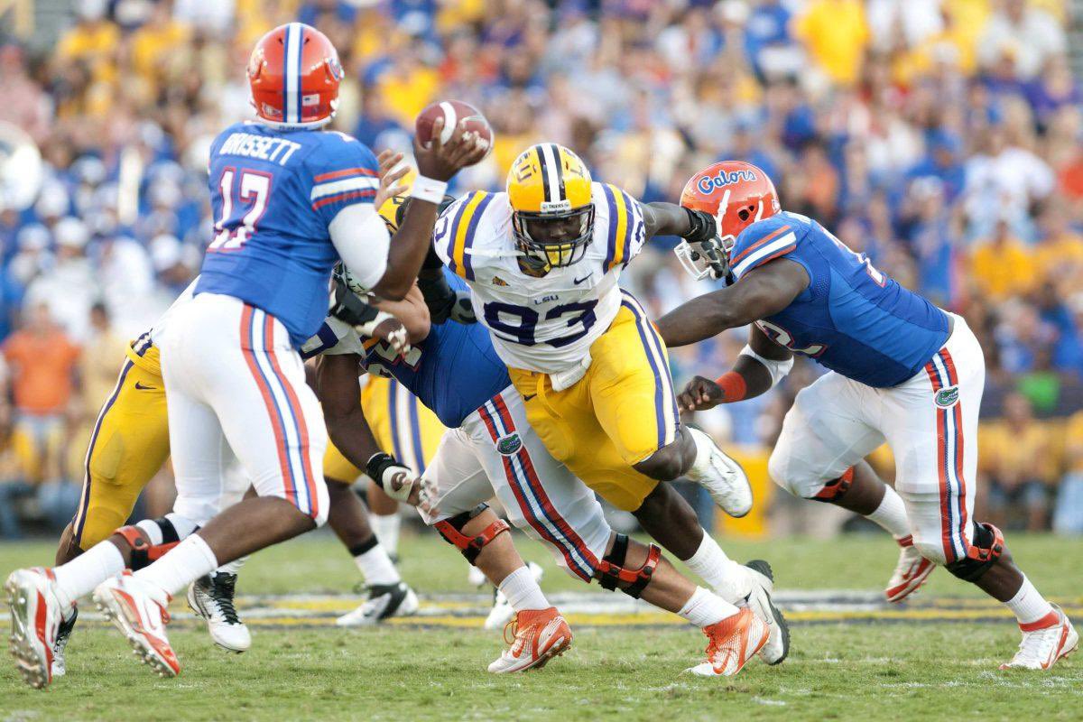 ZachNunezTV's tweet photo. Days until #LSU Football: 93 🐅

Highlighting a trio of elite, championship-winning defensive line anchors:

Chad Lavalais (2000-03) - The Marksville, LA native put together one of the best seasons for an interior lineman in LSU history in 2003. The SEC Defensive Player of the Year and consensus All-American racked up 202 career tackles and 12 sacks, leading the Tigers to the 2003 National Championship before a multi-year NFL career.

Tyson Jackson (2004-08) - A dominant New Orleans product who teamed up with Glenn Dorsey to form one of the most intimidating defensive fronts in college football history. He recorded 122 tackles and 18.5 career sacks, won a national title in 2007, and was selected No. 3 overall in the 2009 NFL Draft.

Bennie Logan (2009-12) - A fierce, hard-hitting defensive tackle out of Coushatta who finished his stellar career with 107 tackles and 5 sacks. He earned the distinct honor of wearing the legendary No. 18 jersey as a junior before being drafted in the third round and spending six seasons as a premier run-stopper in the league.