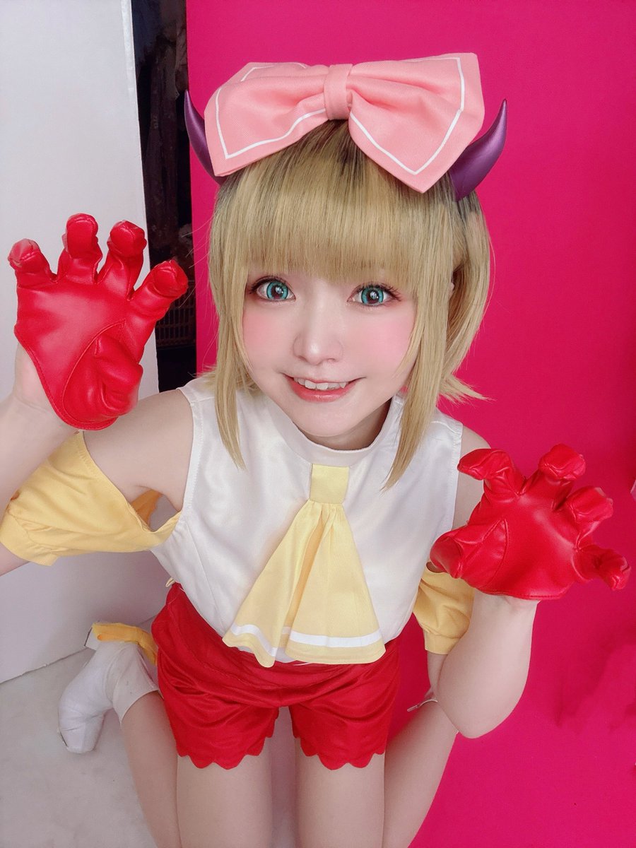 Mizoreccho's tweet photo. 推しの子のB小町併せしてきた🤍❤️💛
みーーんなかわいくて楽しくて幸せだった🥹
初MEMちょコスどうかな〜？😂 https://t.co/xbKqwx6seL
