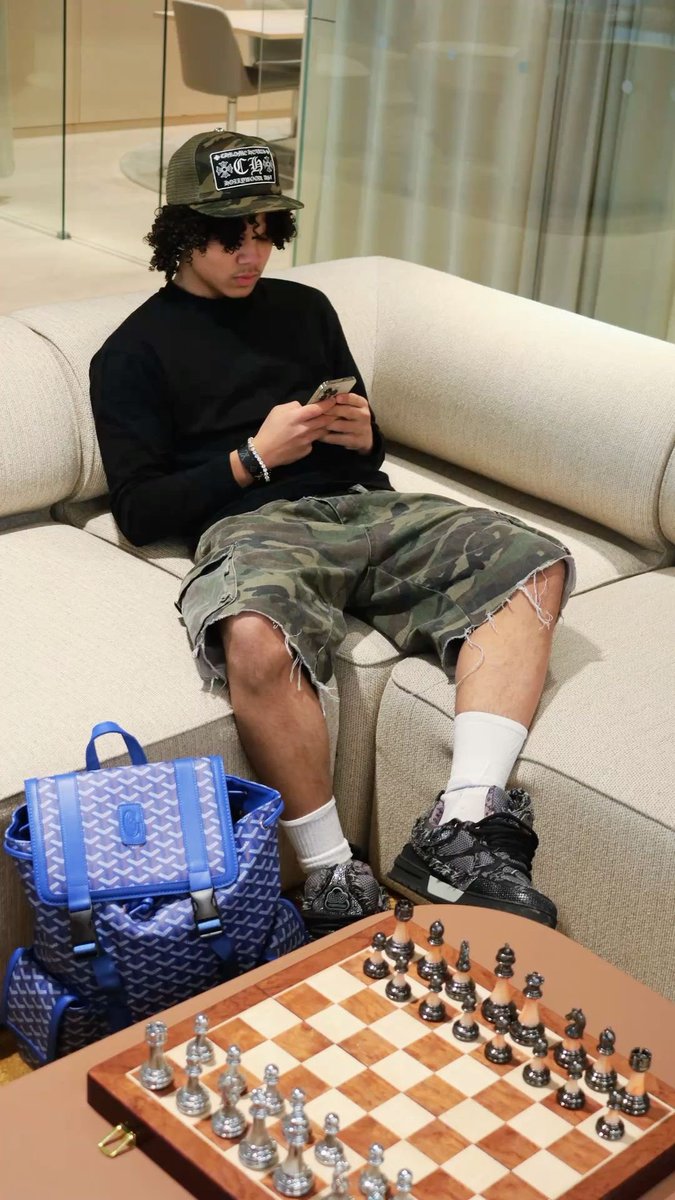 wtfay0's tweet photo. camo!🪖 https://t.co/nZkN2bv3Po