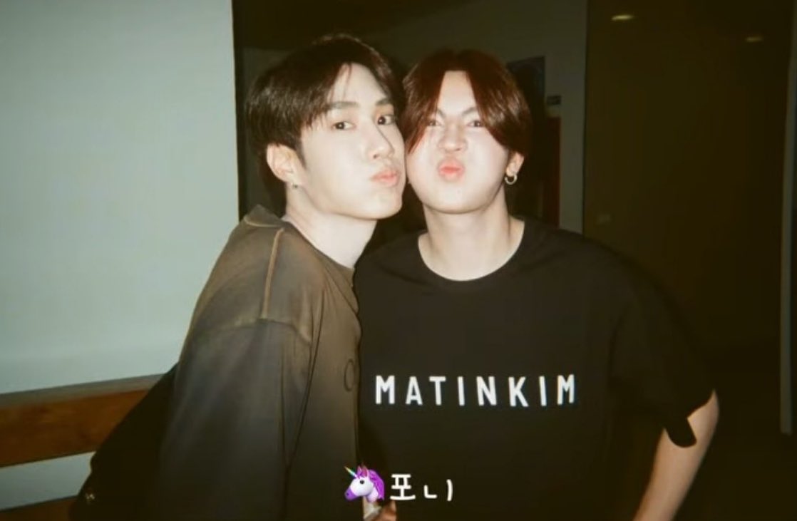 slytxoxo's tweet photo. ahh so cute 🥺🥺 https://t.co/vapZ699v43