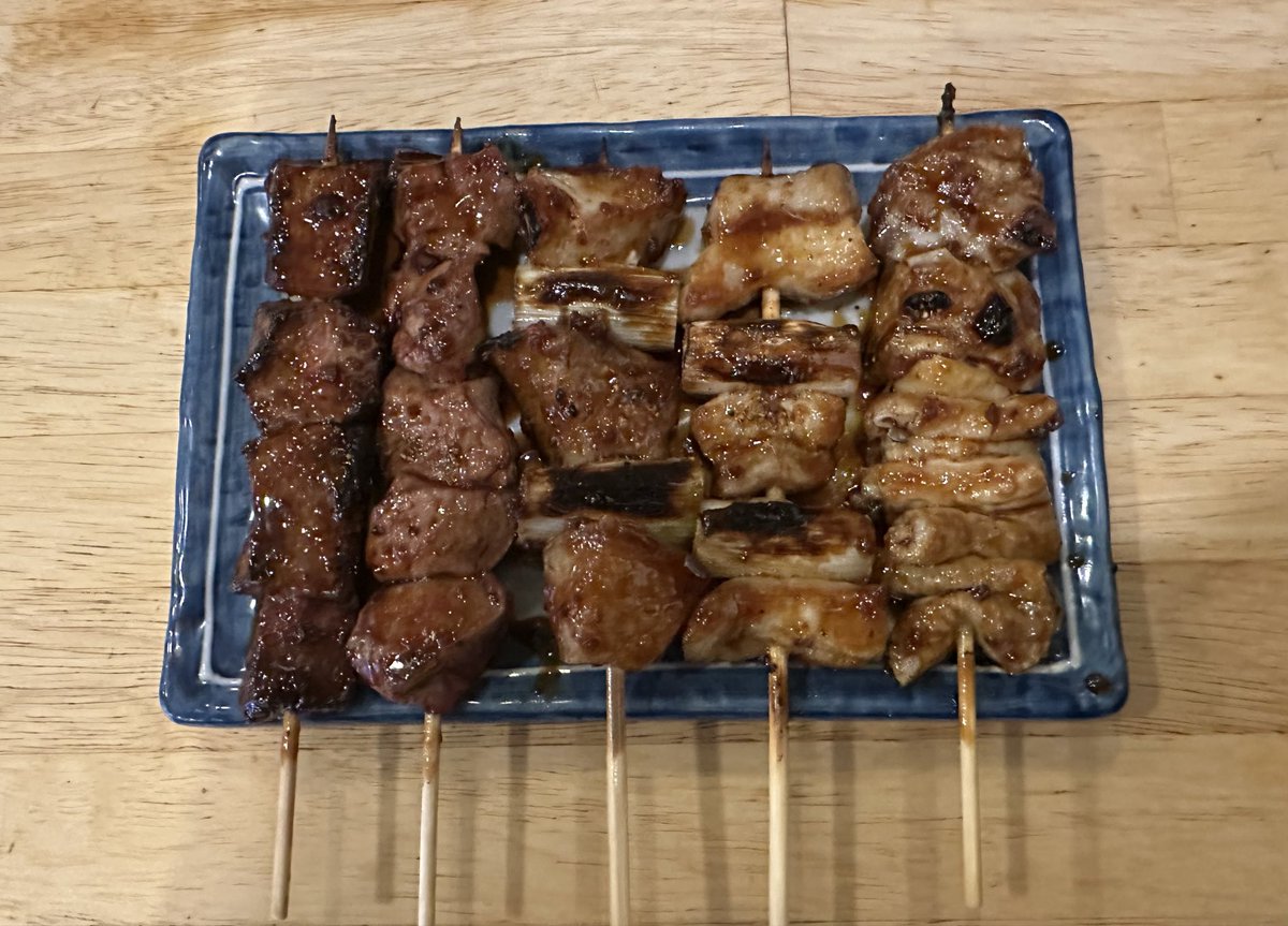 yutawan's tweet photo. 静岡黒おでん
等々

池袋かぶら家で
#池袋 https://t.co/Jv7CYZC0yP