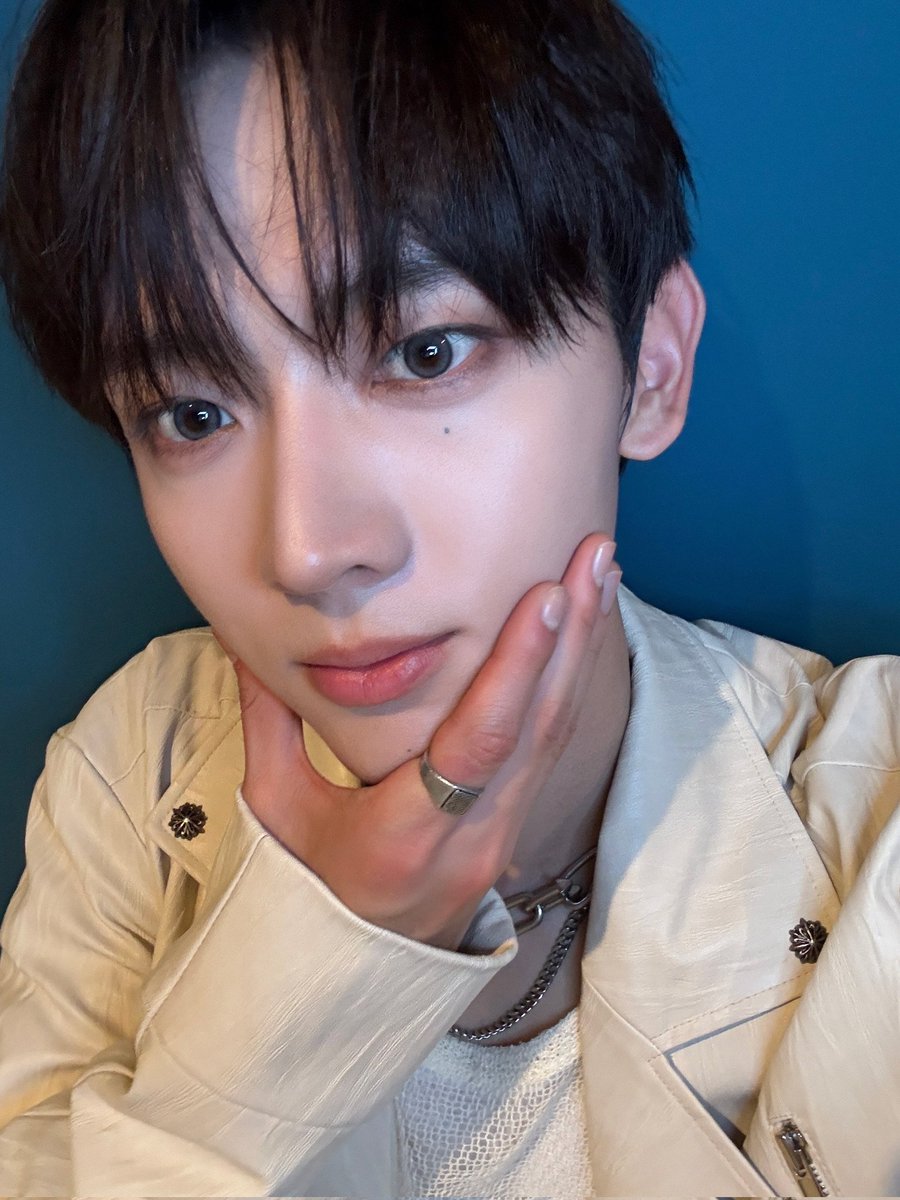 seungeon pics tweet media