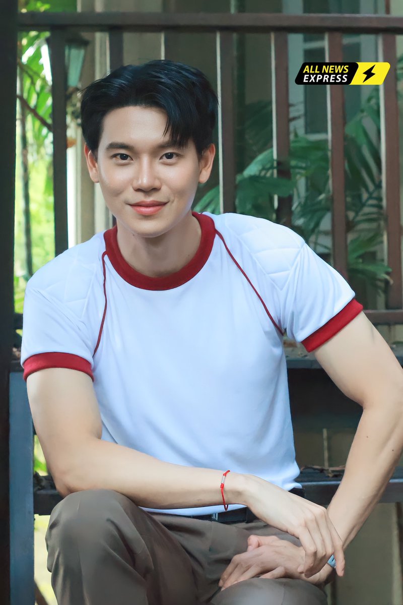 ALLNewsEXPRESS1's tweet photo. คุณตำรวจตรวจจับแน่ๆ !! “หยิ่น อานันท์” รับบท สารวัตรเธียร์ จาก ซีรีส์เรื่อง “ที่รักสารวัตรเธียร์” | POLICE IN LOVE 

#ที่รักสารวัตรเธียร์
#yinyin_anw https://t.co/mBOi8gHdCf