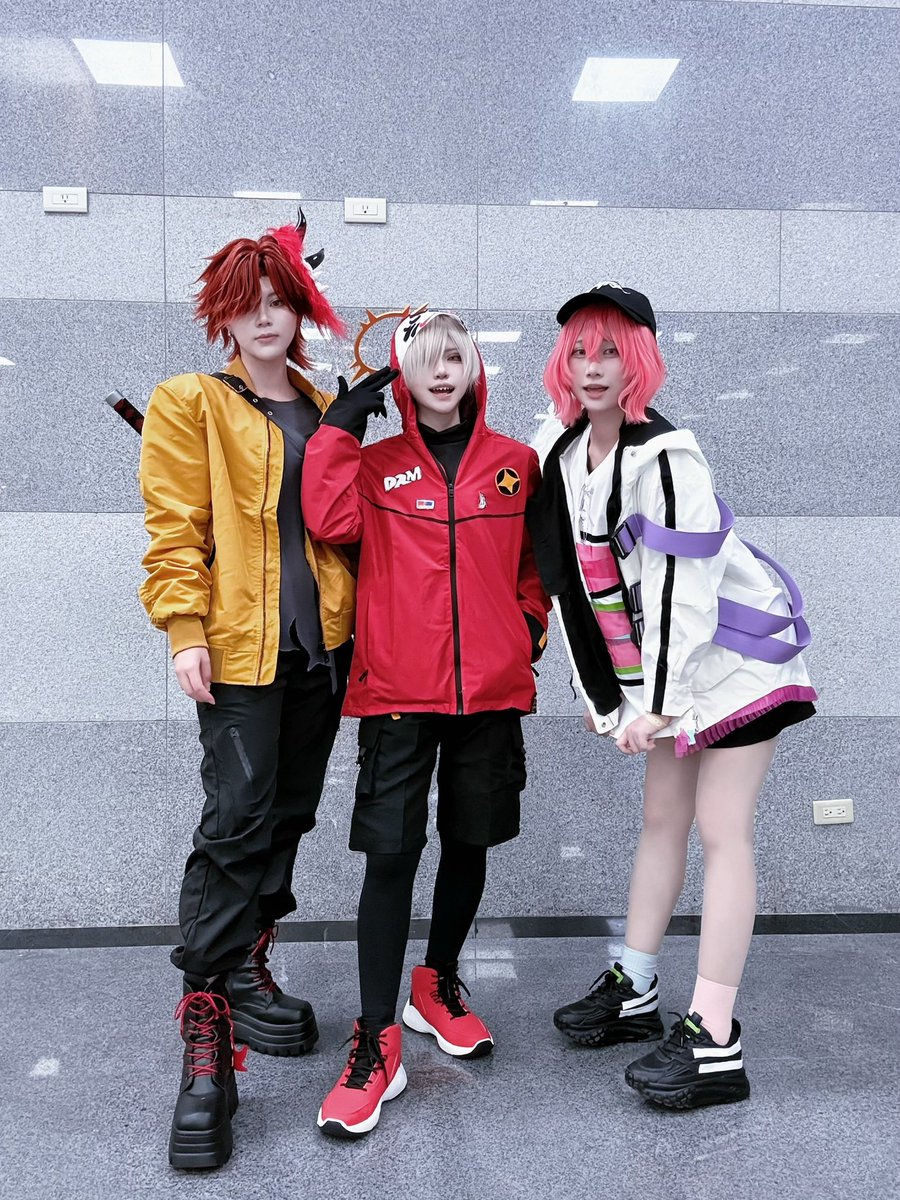 mushi_21_c's tweet photo. cos.👹👼🍥 https://t.co/JiPwvap2Em