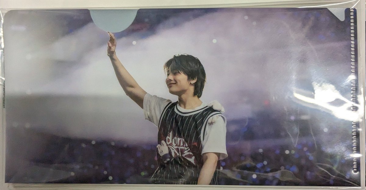 tom2636322's tweet photo. StrayKids スキズ 映画 dominATE Experience  入場特典 フィルム風しおり チケットクリアファイル 交換

譲:第2弾ヒョンジン（ALT参照）、第3弾アイエン
求:第2弾フィリックス、第3弾フィリックス

郵送希望です！
お心あたりのある方はお声がけください🙇‍♀ https://t.co/8Ze65uGx8W