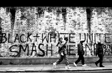 colin_d_jarvis1's tweet photo. @supertanskiii this is race war. began 1950s. for🇬🇧working class read poor closet&amp;overt racists now 2026 emboldened by rich closet&amp;overt racist manipulators w/their own political agendas. to defeat them all non racist ppl white/black/brown/mixed rich and poor must unite and fight back as one. https://t.co/M542Oj0aHs