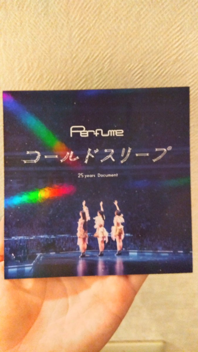 shingo_0129's tweet photo. 思わず2回見てきた。
コールドスリープの意思を示した後の、巡ループリハを観ながら涙ぐんでしまうMIKIKO先生に2回とも泣かされた。
誇張抜きでキキモと表裏一体だったんだなと感じさせられるシーン。
#コールドスリープ #prfm https://t.co/j1QGNHEfuz