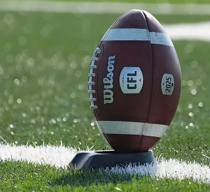 CFL_News's tweet photo. CFL eyes Quebec City expansion amid record media deal https://t.co/GUTdVvKkCw 

#CFL via @MSN https://t.co/vdEhrvBxMp