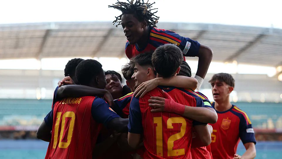ValenciaBasecom's tweet photo. España sub17 busca la final de la Eurocopa
https://t.co/na8HR37pz8 https://t.co/I9E8OLV9zK