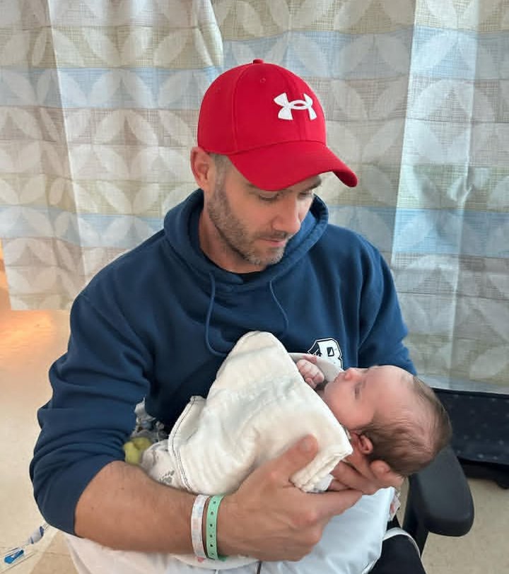 Lukemacfarllan's tweet photo. Happy birthday my lovely daughter Tess  🎉🎉💕❤️ I can't wait to show you remarkable thing's I have for you my love #birthday #daughter https://t.co/RU9h0xlH7p