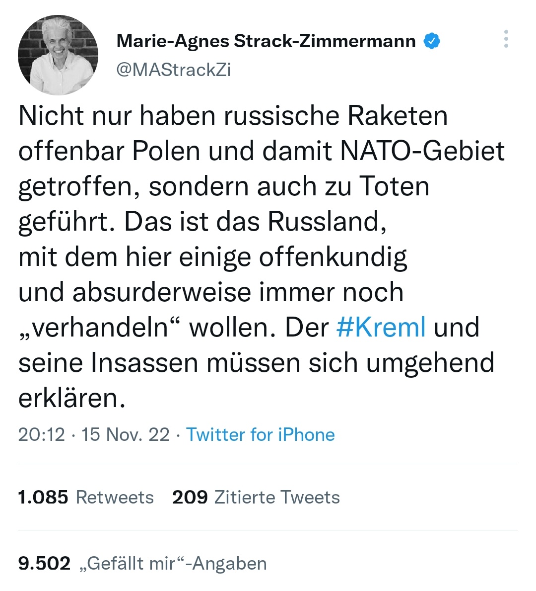 dodenstein's tweet photo. @PapkeGerhard https://t.co/sVPlzmK1wF
