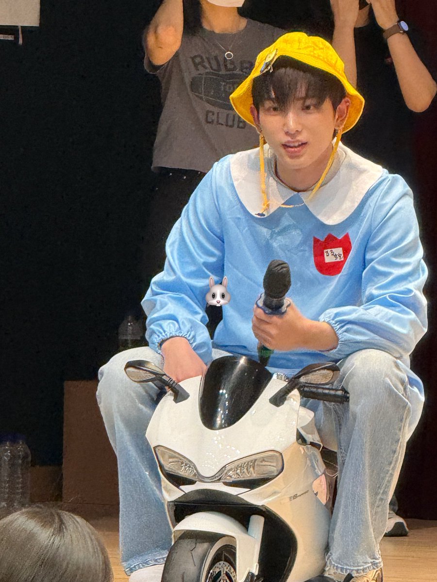ruoruico's tweet photo. 오토바이 타고 등원하는 5살 깡패 유치원생 뭐임ㄴㅋㅋㅋㅋㅋㅋㅋㅋㅋㅋㅋㅋㅋㅋㅋㅋㅋㅋㅋㅋㅋㅋㅋㅋㅋㅋㅋㅋㅋㅋㅋㅋㅋㅋㅋㅋㅋㅋㅋㅋㅋㅋㅋㅋ https://t.co/HFrs2qVF8g