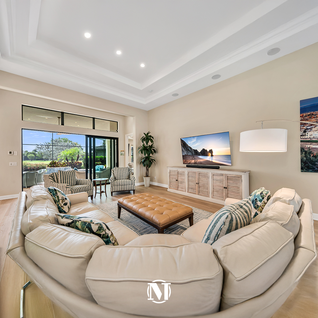 MichelleThomasT's tweet photo. Newly Listed:
23255 Sanabria Loop #BonitaSpringsFL
3 Beds | 2(1) Baths | 2,572 Sq Ft
Offered at $1,100,000

View Listing: https://t.co/vMqRbWvApe

Michelle Thomas
239.429.0727
michelle@michellethomasteam.com

#michellethomasteam #sothebysrealty #BonitaLakes #swflliving #swflhomes https://t.co/H92p7xL7N2