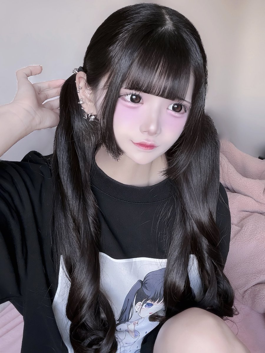 melnyanco's tweet photo. ひきこもり~ჱ̒ ᴖ⩊ᴖ ）♡ https://t.co/Ja4mlz38g3