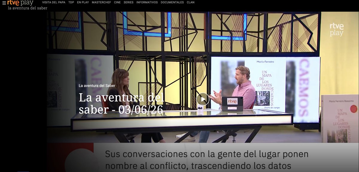 web_vap's tweet photo. Nuestra autora @MariaKferreira  ha sido entrevistada por su "Un mapa de los lugares donde caemos" en  el programa de TVE "La Aventura del Saber". Desde el minuto 29.30...
https://t.co/kn3Z2nwPbF https://t.co/VL2w7dFIsp