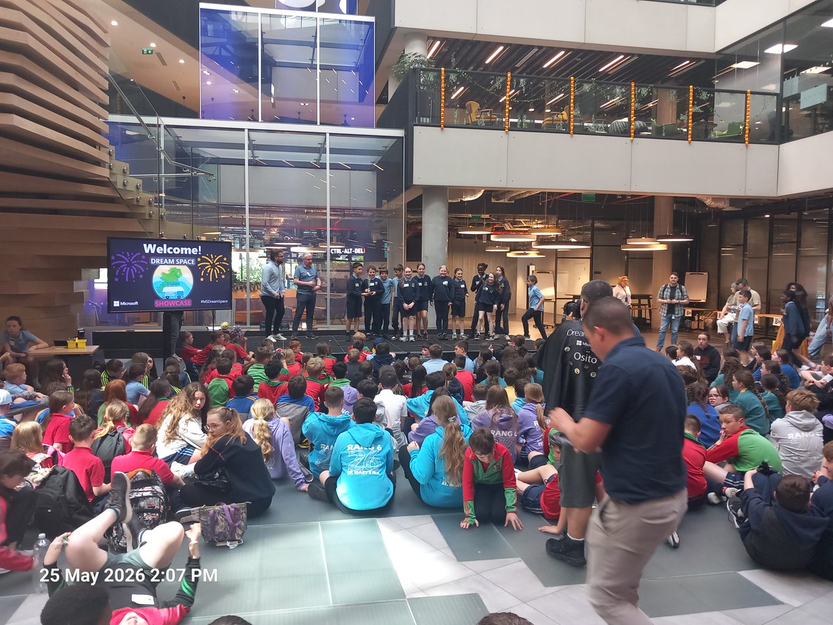 roscommoncoco's tweet photo. 🎉 Five #Roscommon school were honoured at the recent Microsoft Dream Space Showcase Day.

📌 Scoil Naomh Eoin, Ballinameen NS  were winners of the Roscommon Global Goal Award .

📍 Well done to the other participating Schools -  #Runnamoat, #Clonown,  #Ballinagare &amp; #Camcloon. https://t.co/XJQMiapwh9