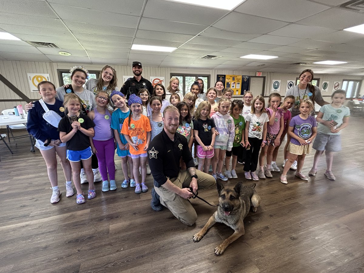 HCSOIndiana's tweet photo. A big thank you to Hamilton County Sheriff's Office Sgt. Tyler Abbitt and Deputy Jon Carder for sharing K-9 partners Echo and Jaeger with the girls attending the annual Girl Scout Summer Badge Camp hosted by Girl Scout Troop 1887 at the Carmel Lions Club.

The girls were thrilled to meet Echo and Jaeger while working toward their Pets Badge, and Sgt. Abbitt and Deputy Carder did a fantastic job explaining the role of K-9 teams and patiently answering countless questions!

Thank you both for investing in our community, inspiring these young Scouts. Echo and Jaeger were definitely the stars of the show—and such good boys! 🐾🚔🐕