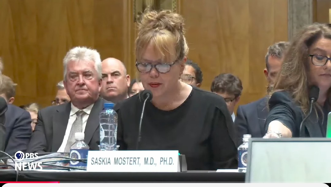 JonaWalk's tweet photo. At 31:56 powerful testimony by Dr Saskia Mostert before the US Senate yesterday. She tells her story of academic repression and discusses mechanisms behind the rapid disappearance of freedom of inquiry at scientific institutions. So proud of my colleague!
https://t.co/zacNtRtcRP https://t.co/PB3Q3GLVa4