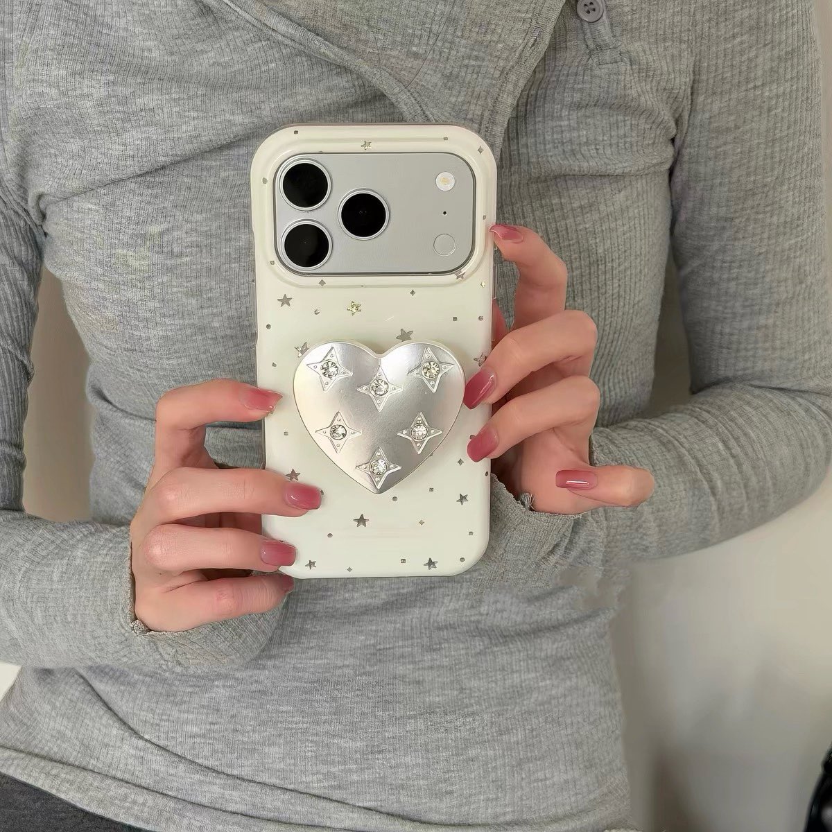 gurls_girl's tweet photo. starlight wink case ✨
case + griptok ; 290.- free shipping

มีตั้งแต่ iphone 14-17 pro max
เคสกันกระแทกได้ดีเลยค่ะ https://t.co/JEcINTleeM
