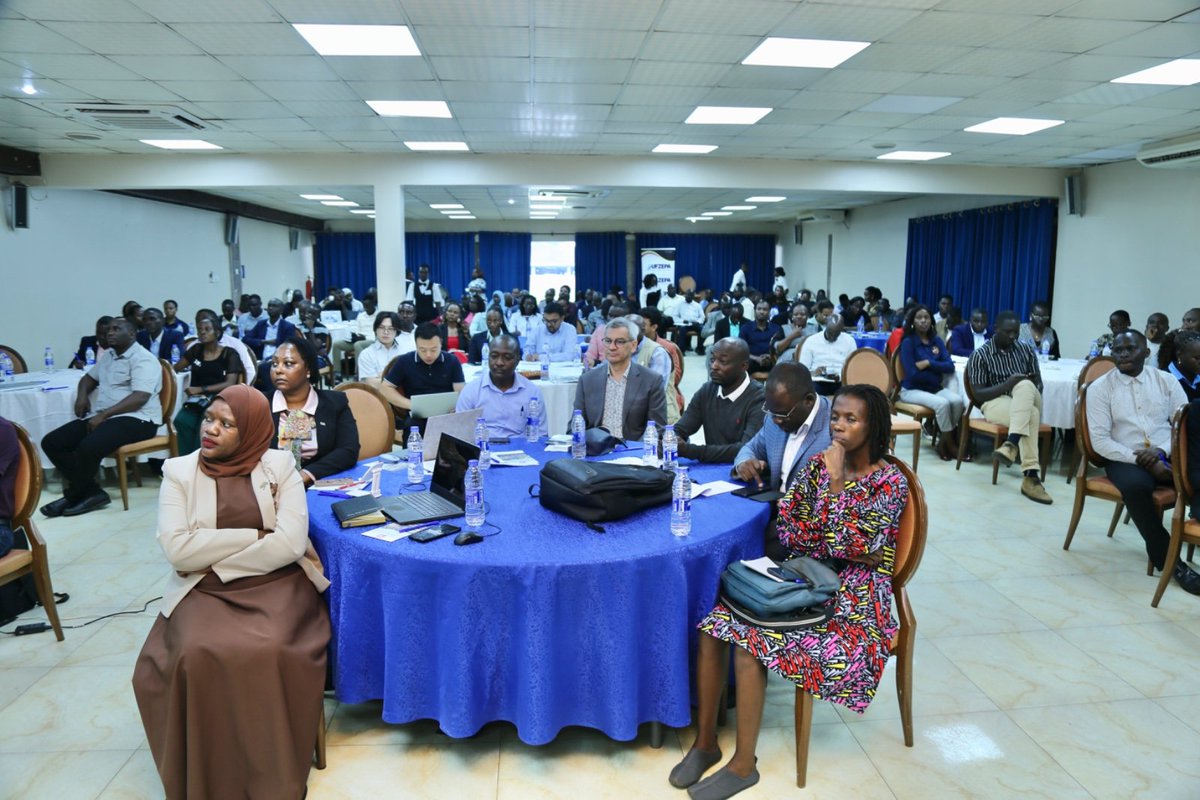 TrillUganda's tweet photo. The Uganda Free Zones and Export Promotions Authority (UFZEPA)@ufzepa is hosting an Export Compliance Training covering standards,certifications,market access and Free Zones opportunities at Hotel Africana,Kampala. @ED_UFZEPA @KembabaziDoreen
#IndustrializationExportsProsperity https://t.co/NqhhFZJ1ij