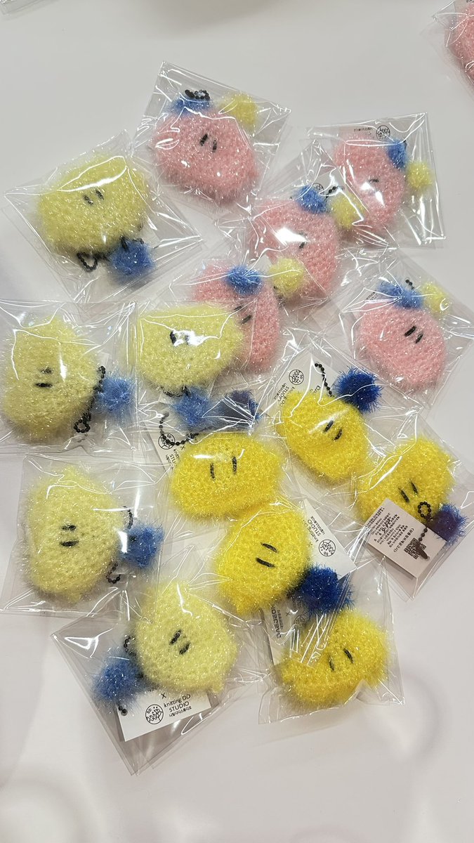knittingdd's tweet photo. 이번달도 다가온 꿈돌이들 납품날~
저번달부터 부지런히 준비하여 재고 확인 되자마자 바로 납품하러 갑니다!

93년생 꿈돌이와 젠지꿈돌이가 섞여있어요♡ https://t.co/AkTBA0euzW