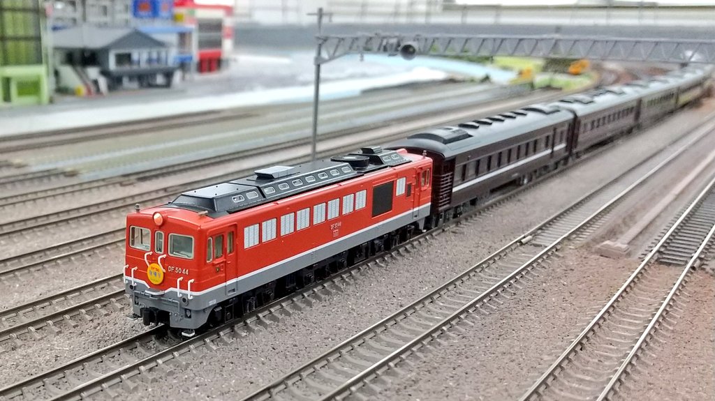 DDG732_hiei's tweet photo. 急行秘境号。
#ウソ電
#u_s_o_train
#リカラー
#大阪リカラー https://t.co/kvk8gx395o