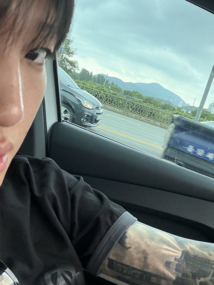 icandothis_all's tweet photo. 심심한데? https://t.co/4IiIrhjan1