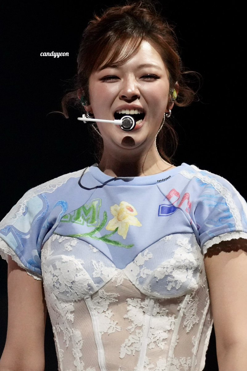 candyyeon_'s tweet photo. 260603 LONDON

だいすきだいすきだいすき

#TWICE #트와이스
#JEONGYEON #ジョンヨン #정연 
#TWICE_THISISFOR_WORLD_TOUR https://t.co/S99RlAfriB