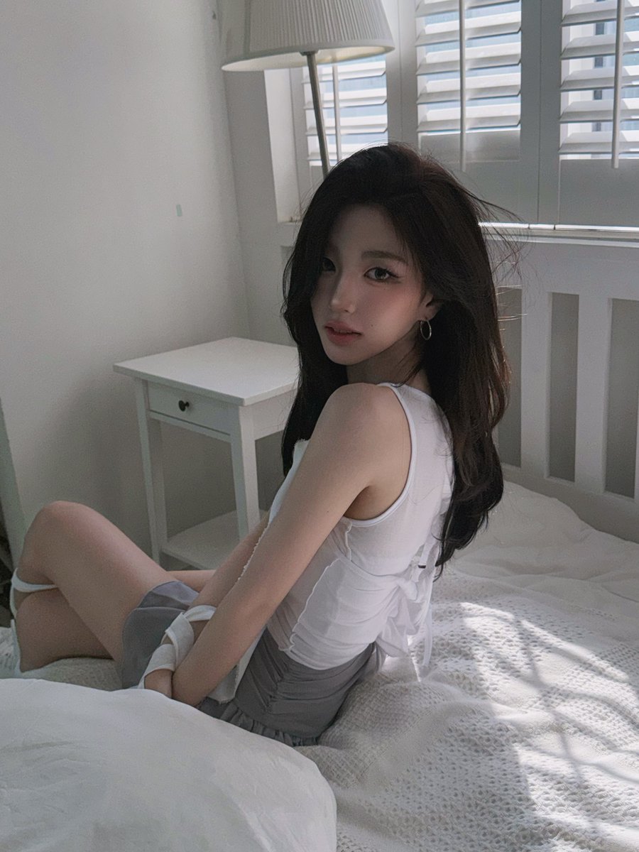triplescosmos's tweet photo. ♪ APRO, pH-1, 유라 - 송곳니 (Fragile)
🤍🦷🐑

#tripleS #트리플에스
#SoHyun #소현 https://t.co/WpjuG8FMVm