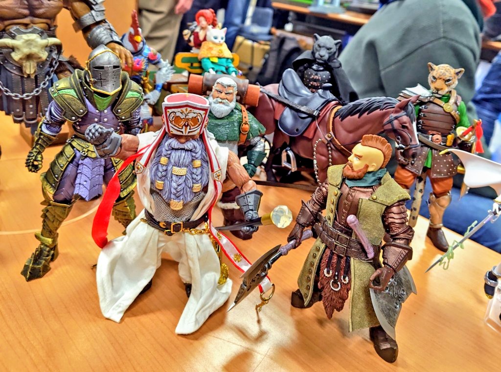 macho_maro's tweet photo. 6月6日のファンタジーフィギュアオフ会（アキバ戦役）
連れて行くは、写真1〜4、いつもの4ドワーフ+αかなぁ。

ドワーフ女将マサコは同盟国でバカンスしているので、今回はお休みです😄 https://t.co/PTci44yfoG