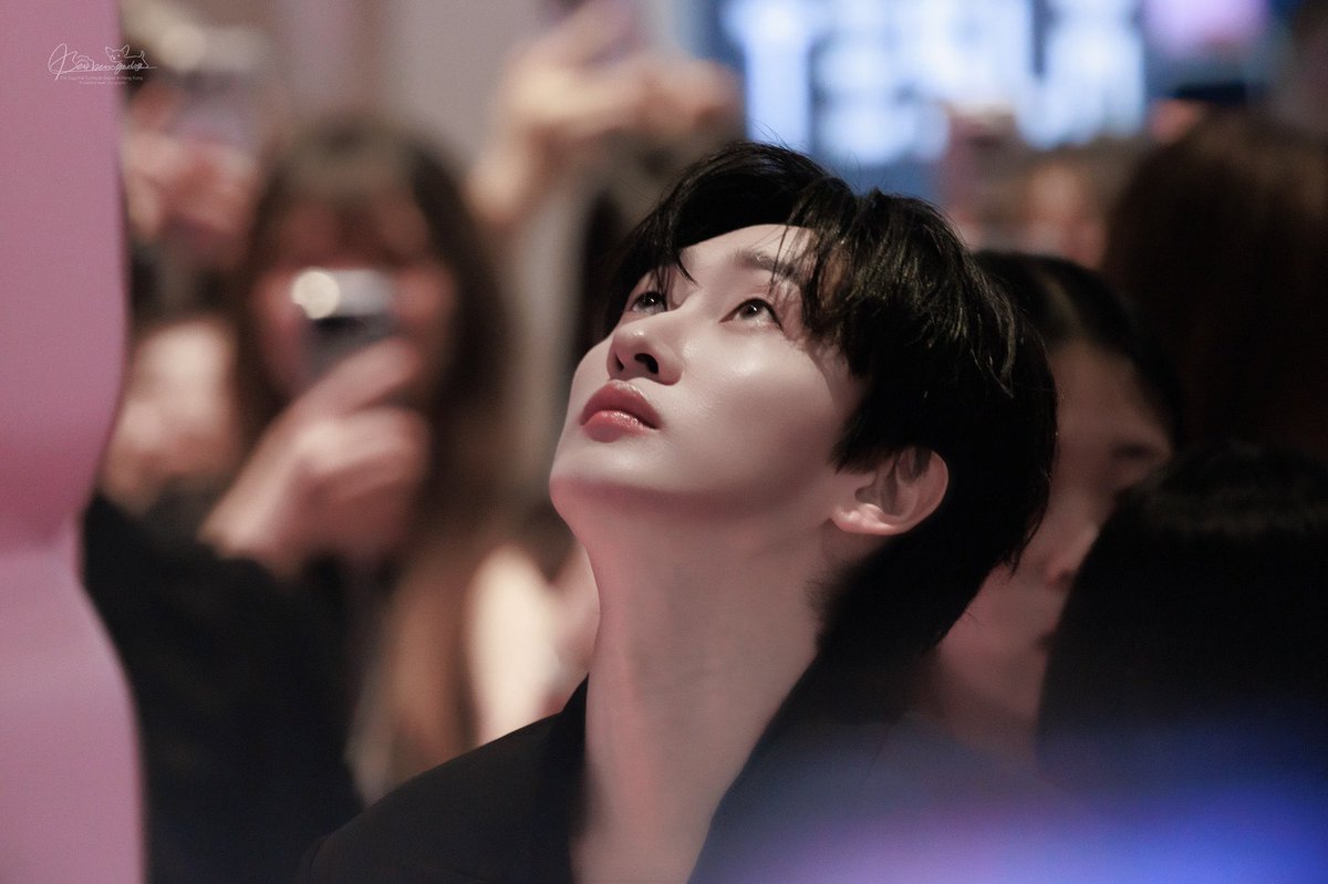 daltokki44's tweet photo. 혁재 미모 레전드 https://t.co/KSgJpMjRpA