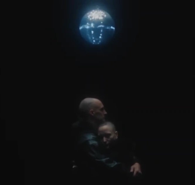 CatfishSeven's tweet photo. All the discussion about whether or not the stage light was meant to look like a disco ball meanwhile the Outro song MV: https://t.co/Z6HKHpHHkP