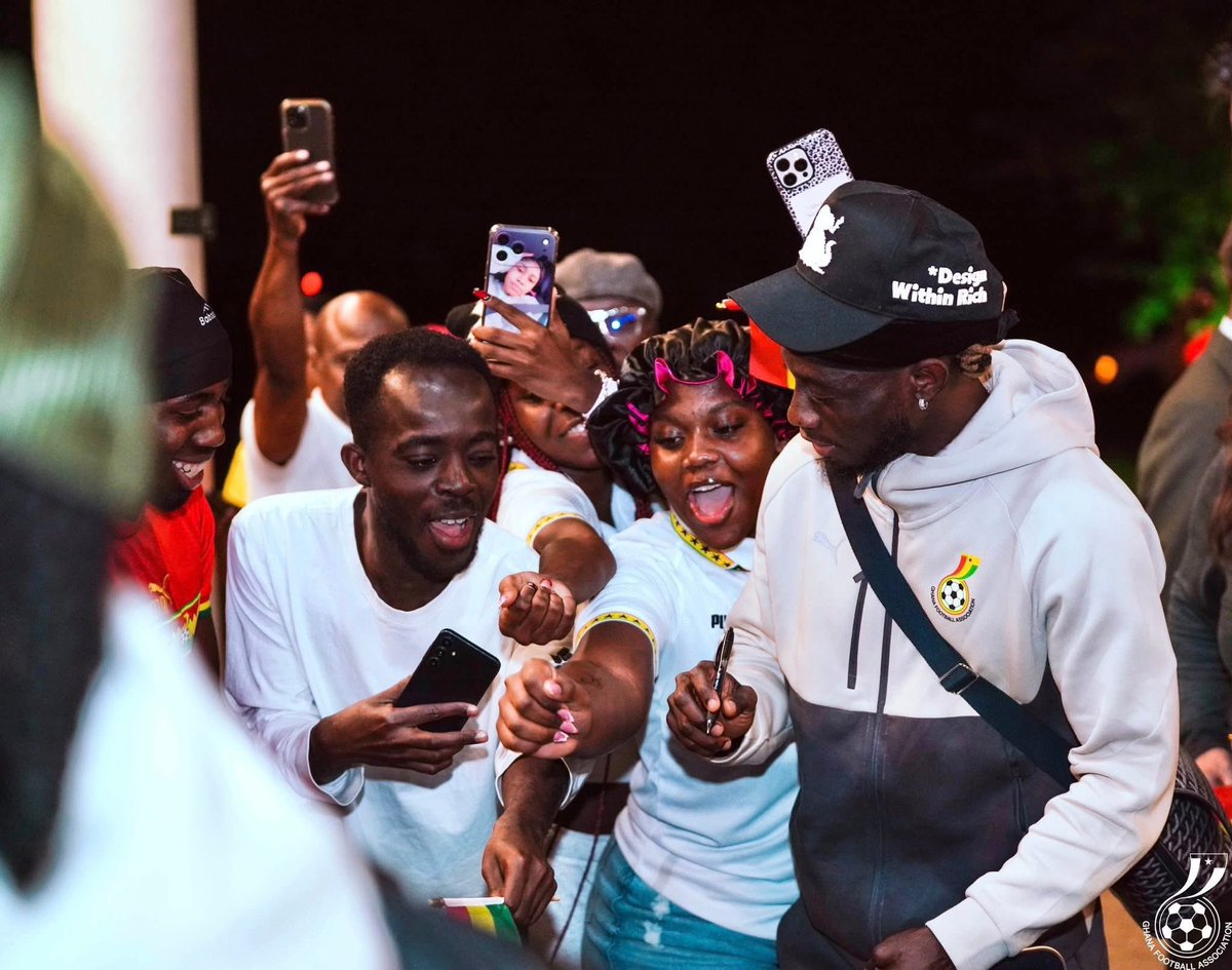 _GuideSports's tweet photo. 🚨🇬🇭Ghana Black Stars players touchdown in Washington, USA 🇺🇸

#GuideSports #BlackStars #FIFAWorldCup https://t.co/jXIbReJSXS