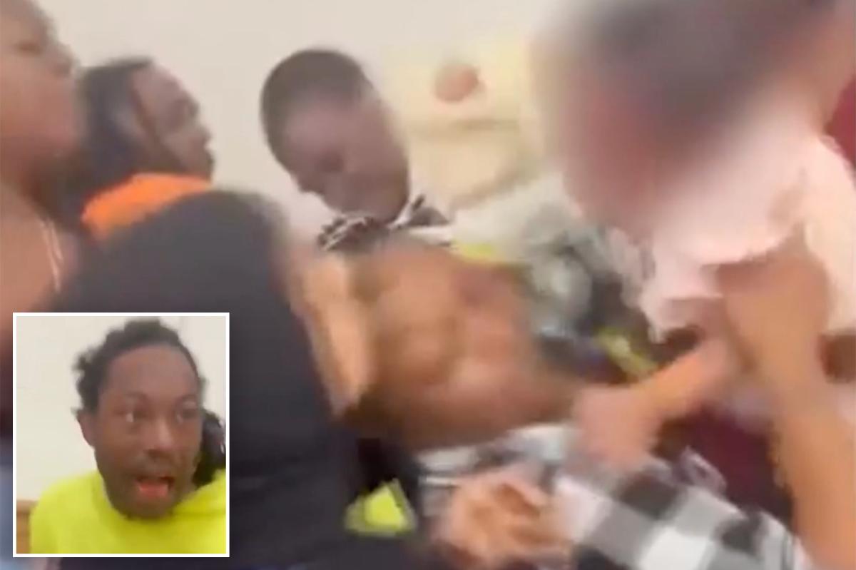 nypost's tweet photo. Pennsylvania kindergarten graduation ceremony descends into chaos as baby caught up in brawl among adults https://t.co/YyDUcr7f93 https://t.co/1sn0SxZx4X