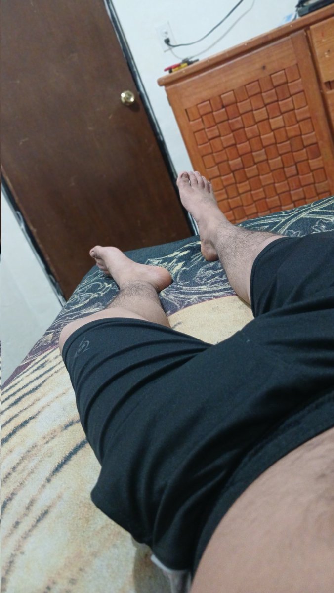 oscadr9's tweet photo. quien me acompaña 😏🔥 https://t.co/MqS3Jh4hgl